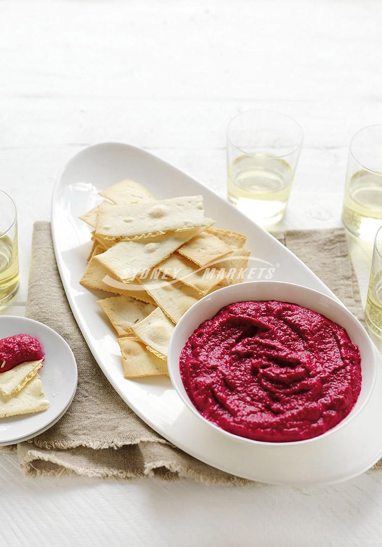 Roasted beetroot & yoghurt dip